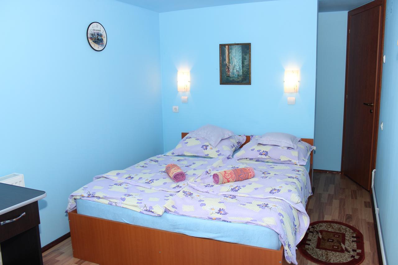 Hotel Csergő Ildikó vendégház à Lăzarea Extérieur photo