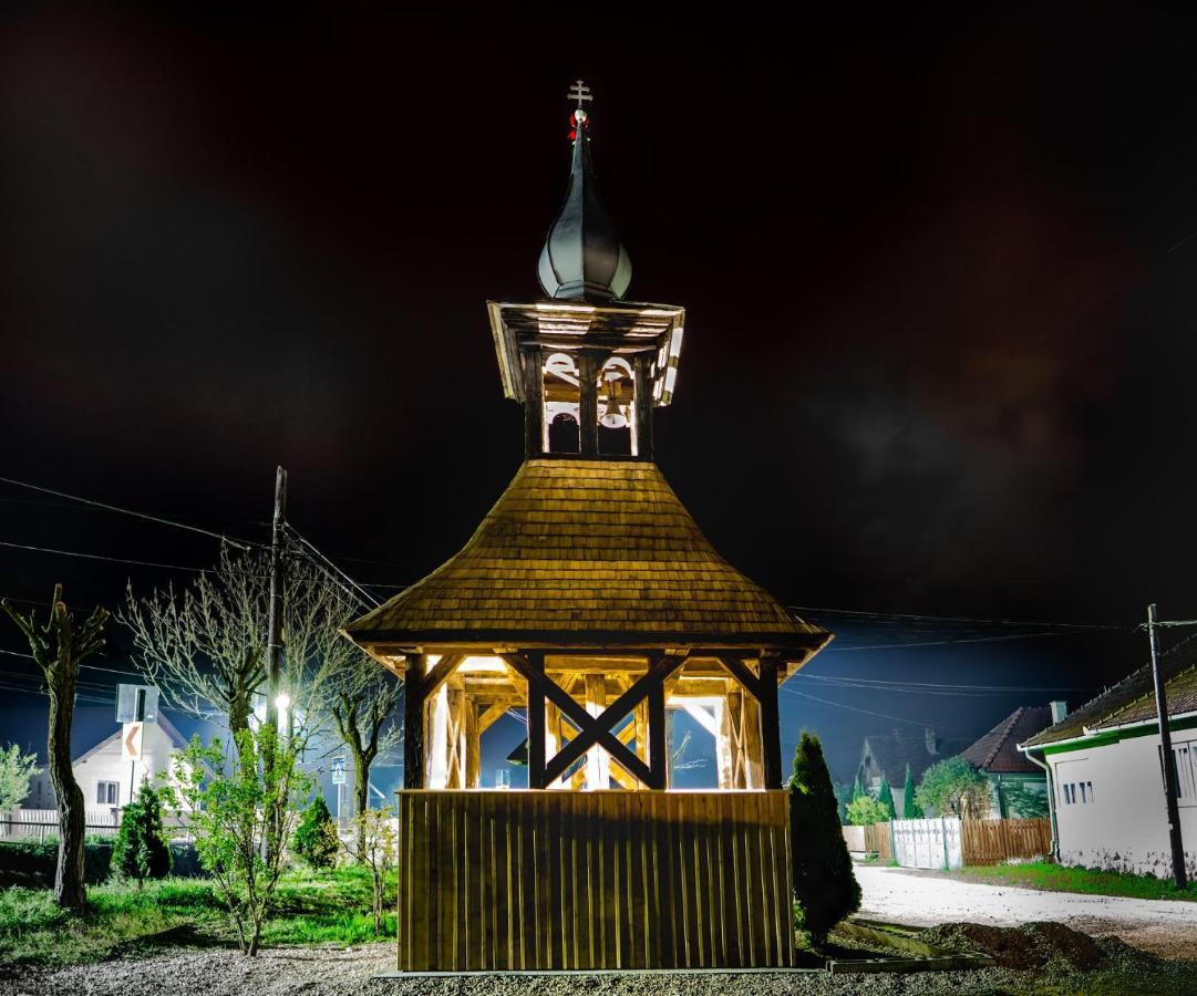 Hotel Csergő Ildikó vendégház à Lăzarea Extérieur photo